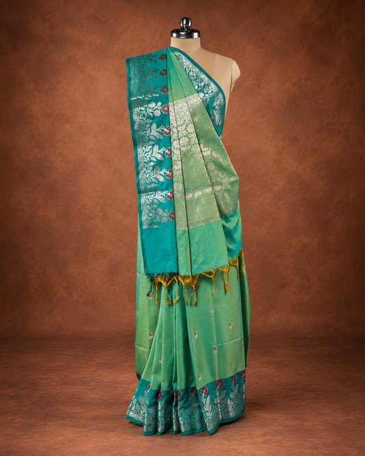 Green A Silk Fancy Open Border Butty Self Saree
