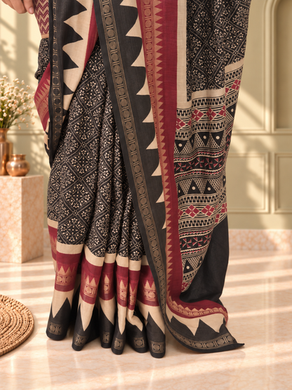 Black Soft Cotton Saree with Zari Border