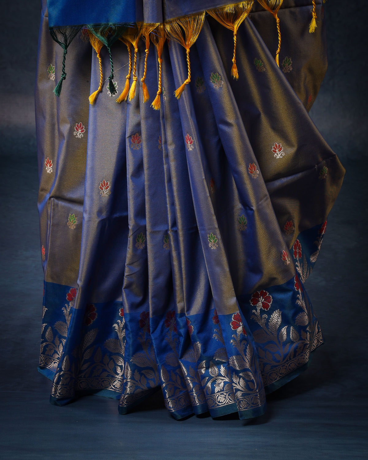 Royal Blue A Silk Fancy Open Border Butty Self Saree