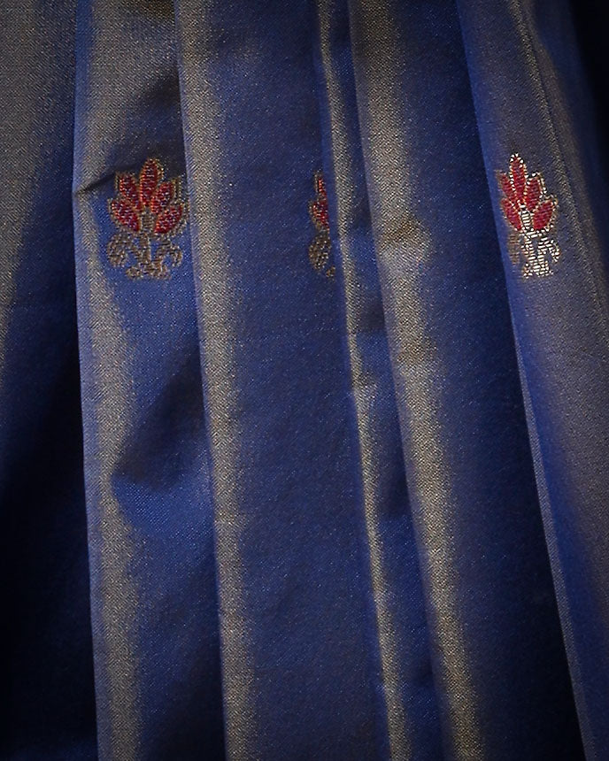 royal blue a silk fancy open border butty self saree