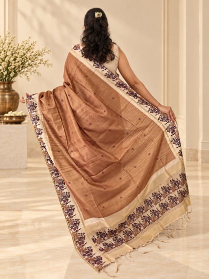 Heritage Folk Art Tussar Silk Saree – Camel Beige