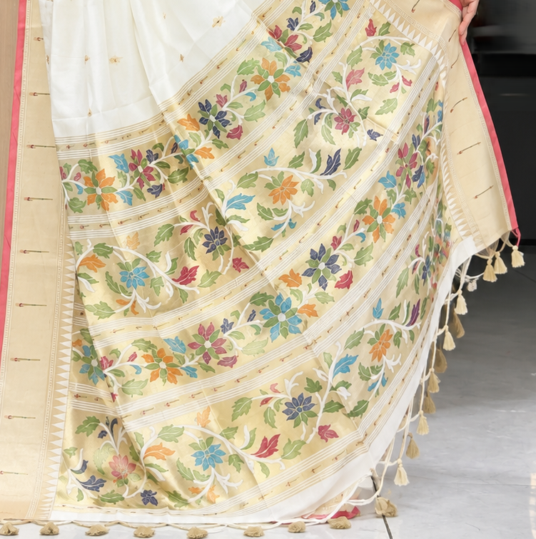 ivory chiniya silk saree with floral paithani pallu & contrast border