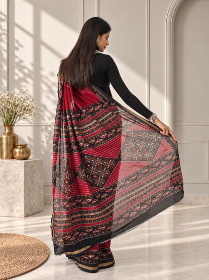 Red Black Kasuthi Hand Embroidered Ilkal Handwoven Cotton Saree