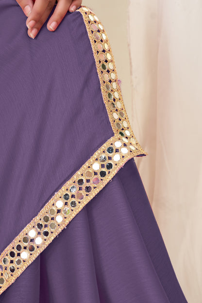 Close-up of gold mirror work on Chiffon Silk Dusty Purple Saree
