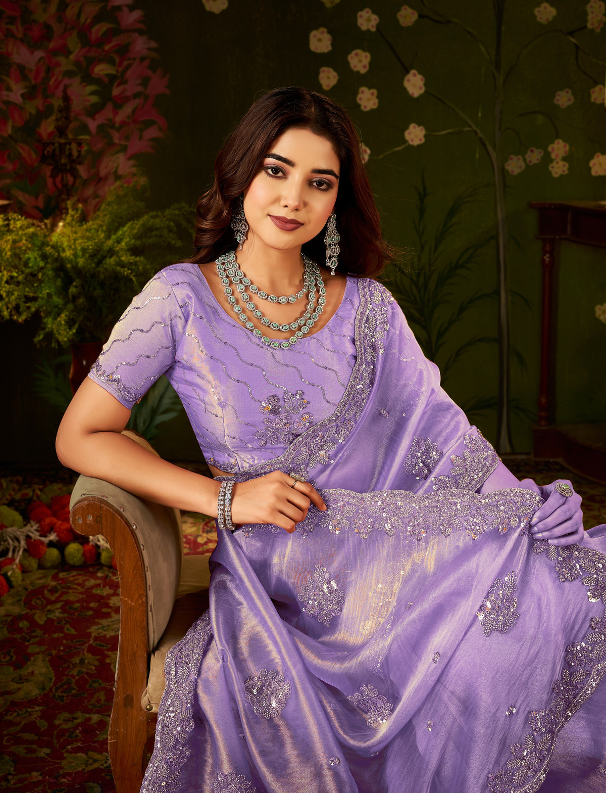 Close-up of handcrafted floral bead embellishments on the Handcrafted Lavender Regal Bloom Soft Tissue Saree.